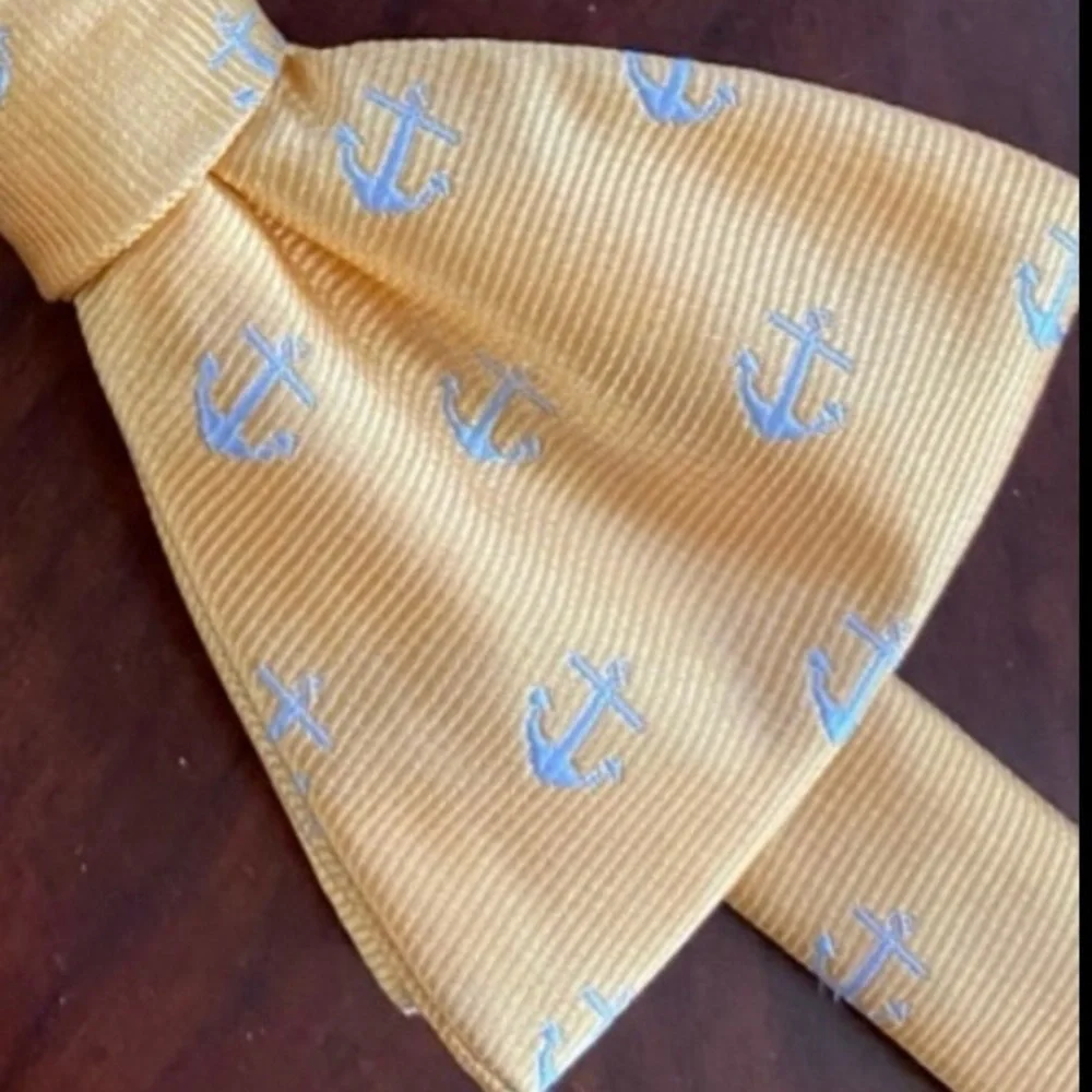 Stafford Nautical Anchor Pre-tied Yellow Bow Tie Neck Tie